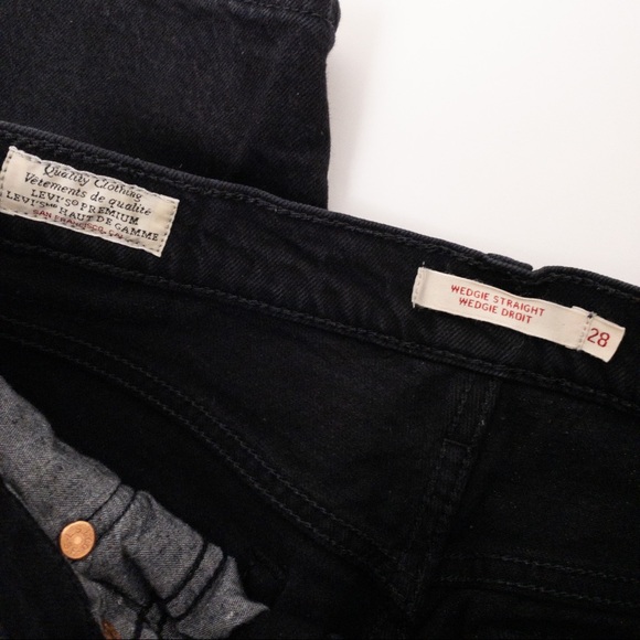 Levi’s Wedgie Fit Straight Jeans in Black Heart Size 28 - Picture 11 of 14